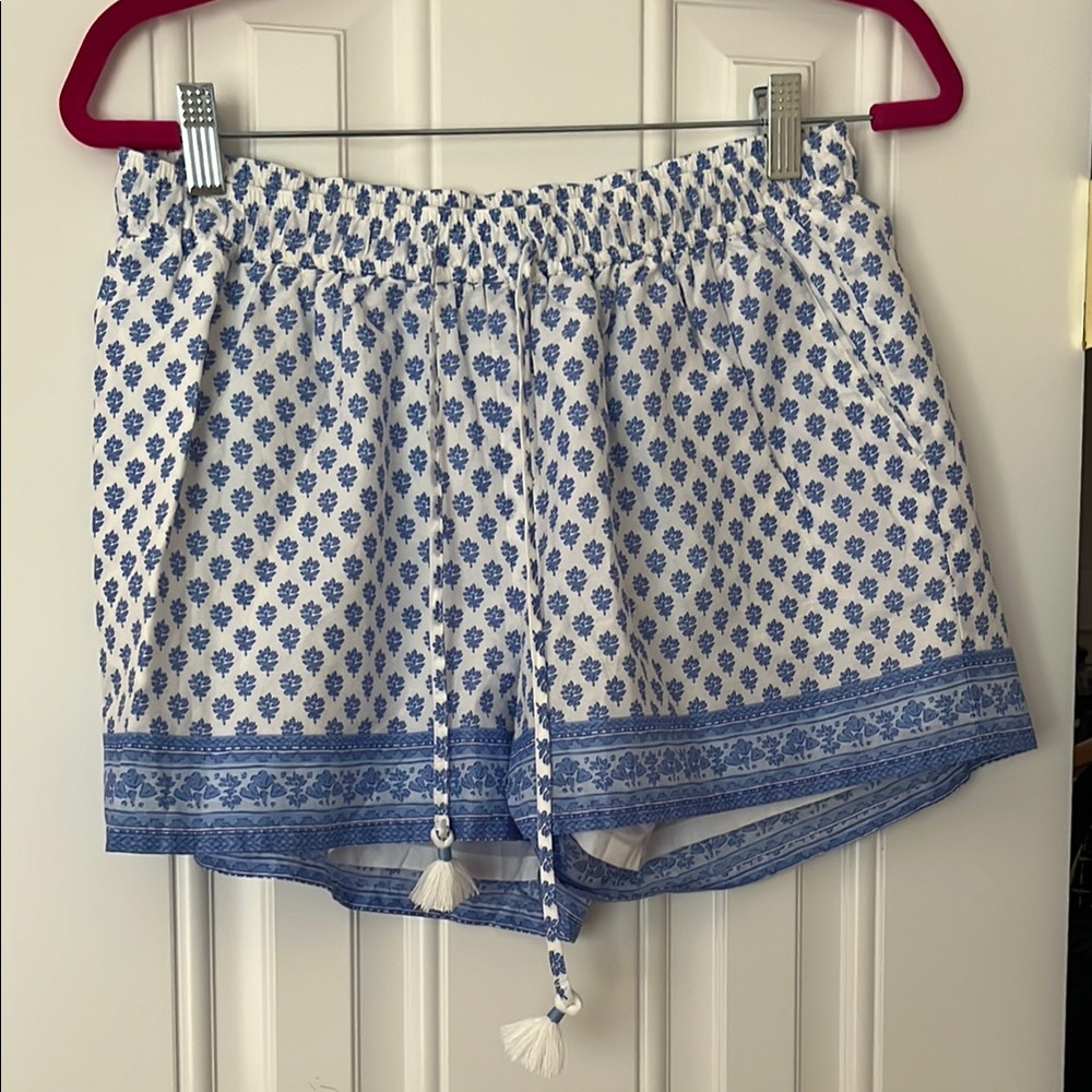 Vineyard Vines Blue and White High Waist Shorts